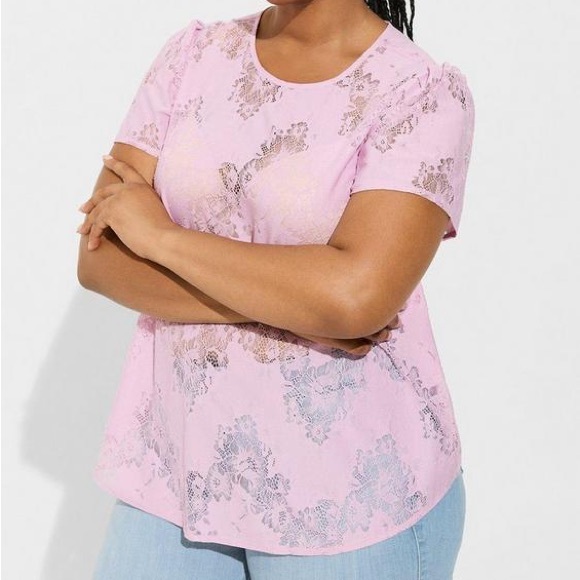 torrid Tops - Beautiful Lavender Torrid Abbey Lace Short Sleeve Blouse Size 2x
